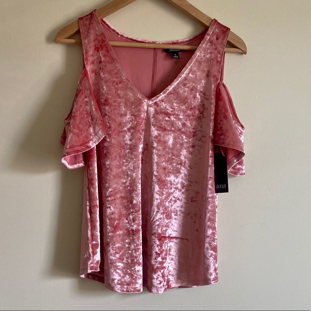 PINK BAROQUE VELVET ROSE COLD SHOULDER TOP